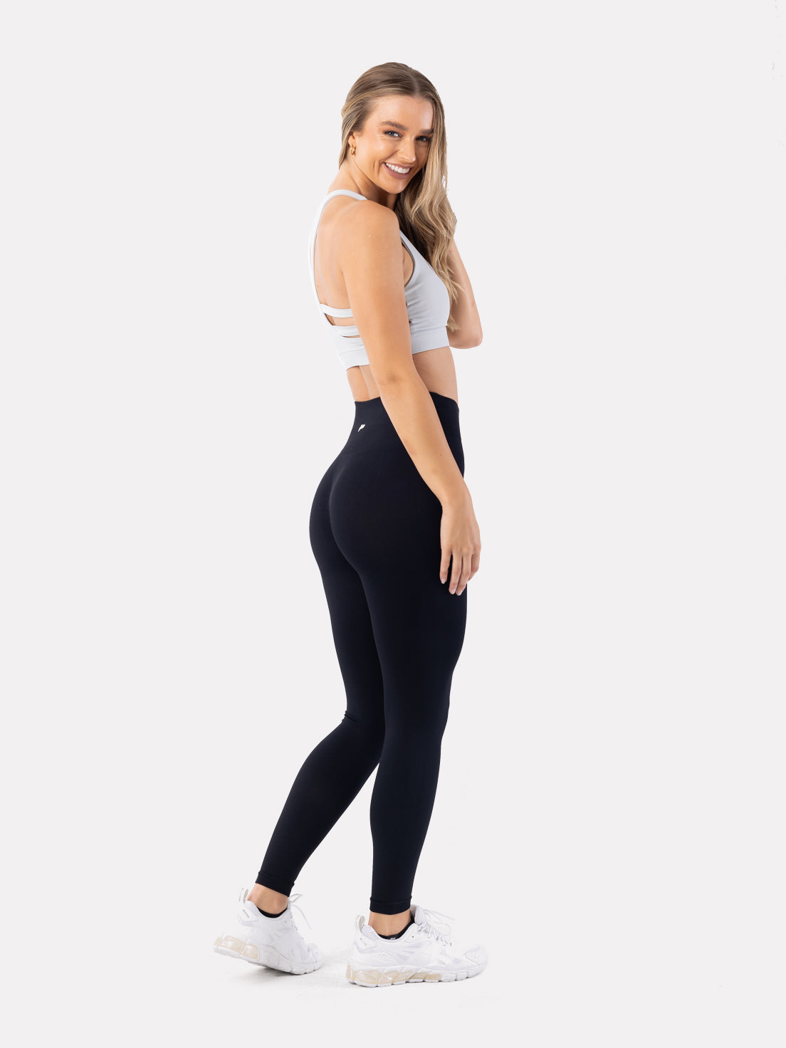 SPORTS BRA - GREY STRIPES TINKA - LIFESOPECHE