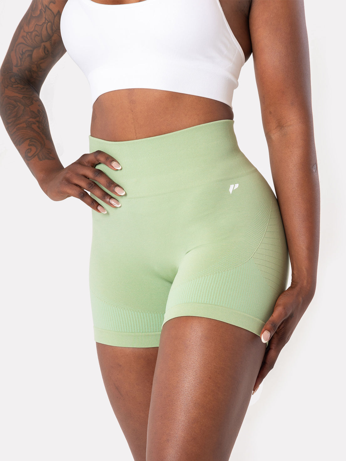 SINDI SHORTS - LIGHT LIME ZANDI - LIFESOPECHE