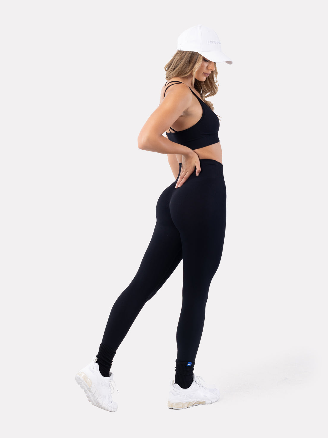 CYNTHIA LEGGINGS - BLACK KAYA - LIFESOPECHE