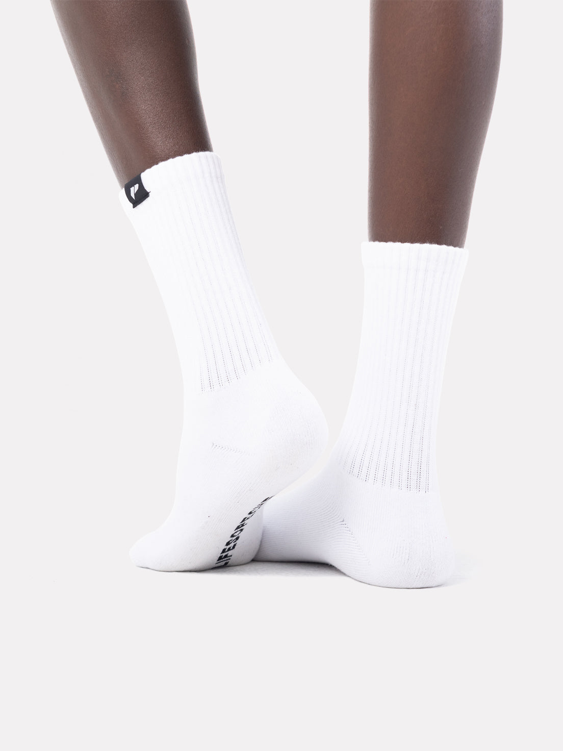 WHITE CREW LABEL SOCKS - BLACK - LIFESOPECHE